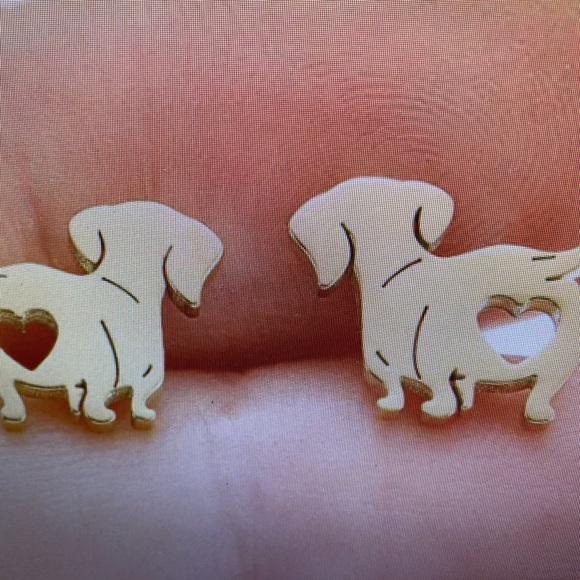 Minimalist Puppy Dog Lover Stainless Steel 18K Gold Plated Ear Studs - Picture 4 of 6